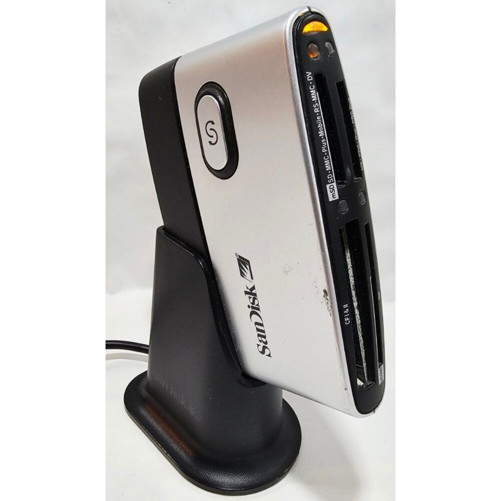 SanDisk ImageMate 12 in 1 Memory Card Reader with Stand Model #SDDR 89 V3